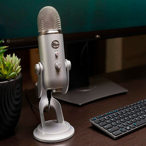 MICROFONO BLUE YETI USB SILVER PLATEADO